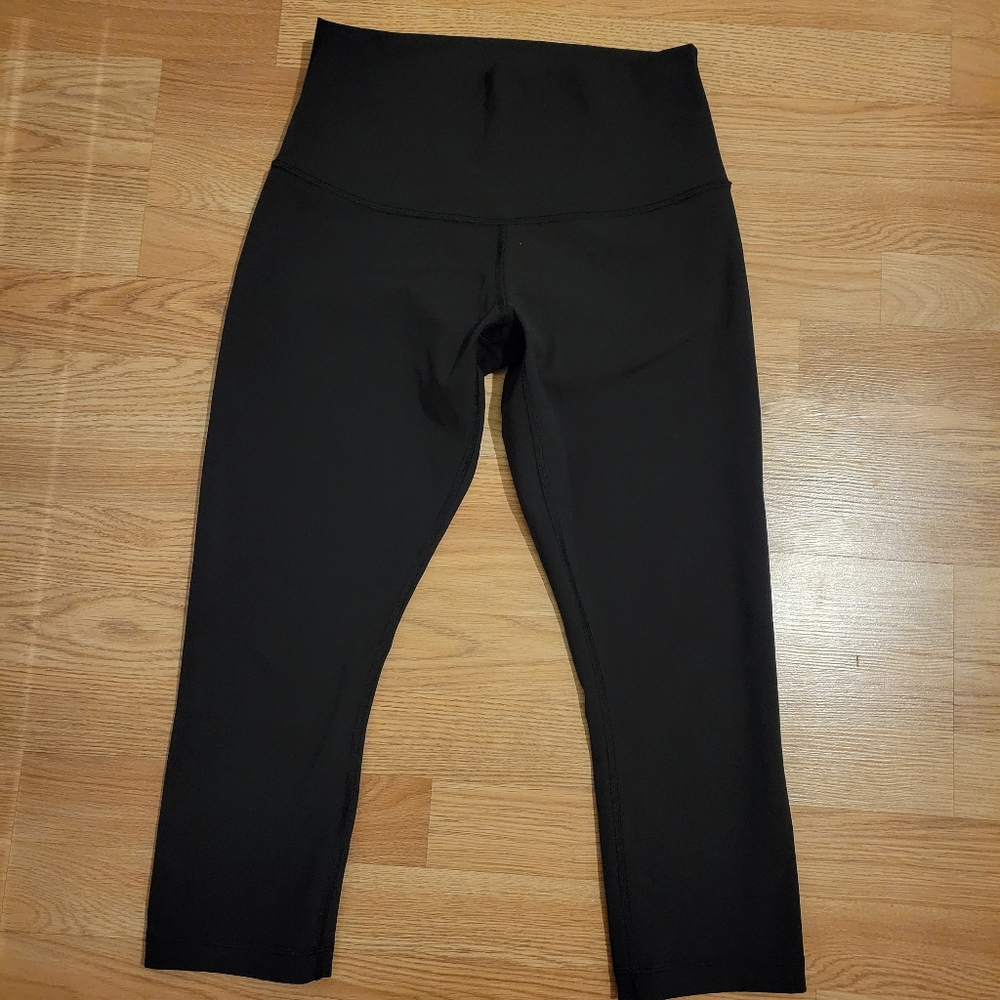 COPY - Lululemon Athletica sport Caprice